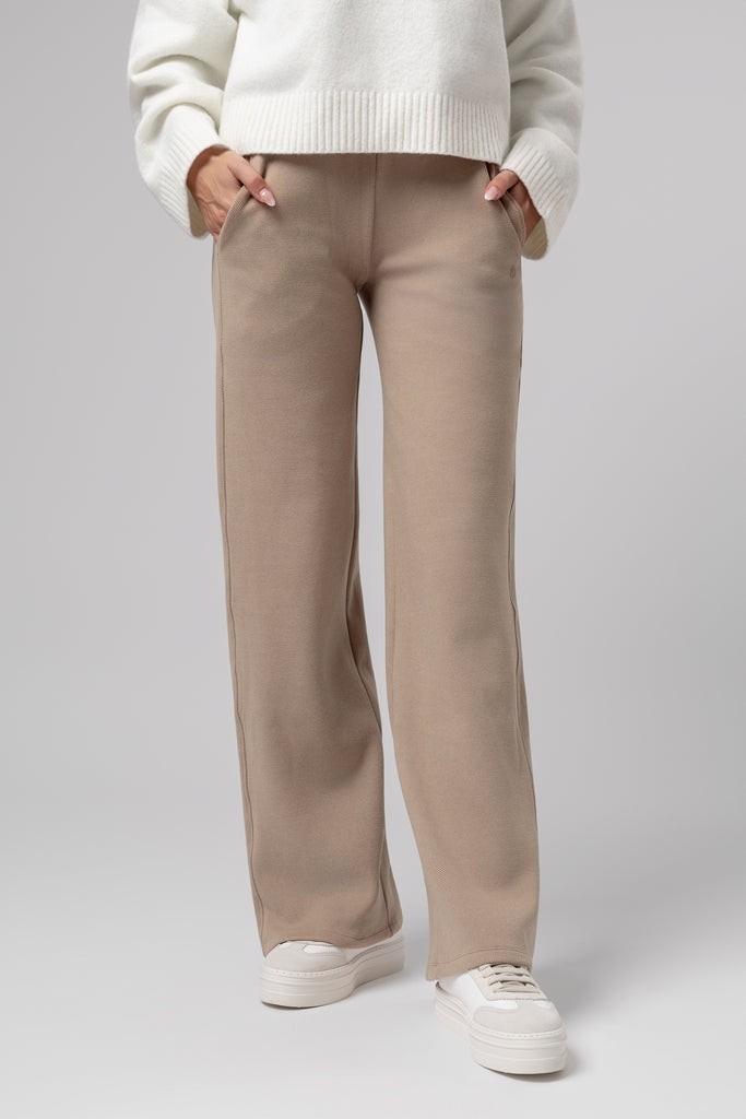lelosi supercomfort pantalones deportivos saweetie 0